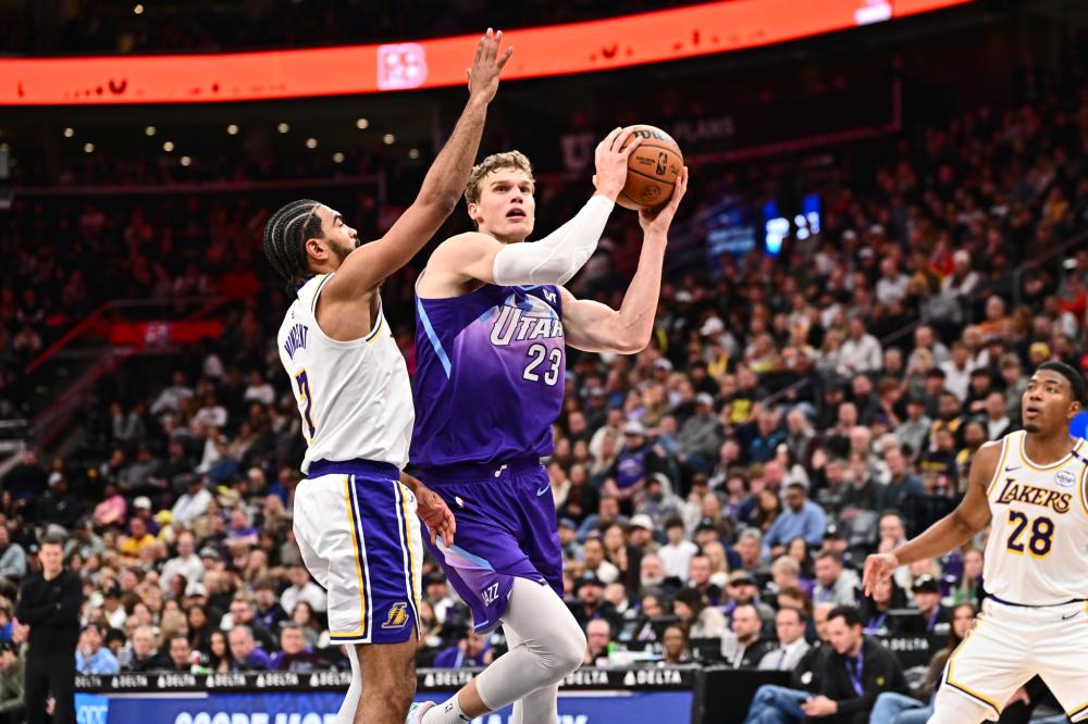 在经历了首 在经历了首