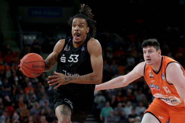 以及一名尚 以及一名尚