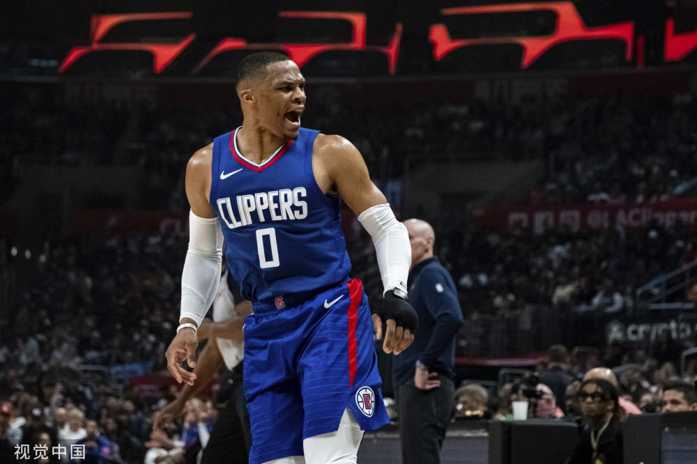 在进攻端 在进攻端