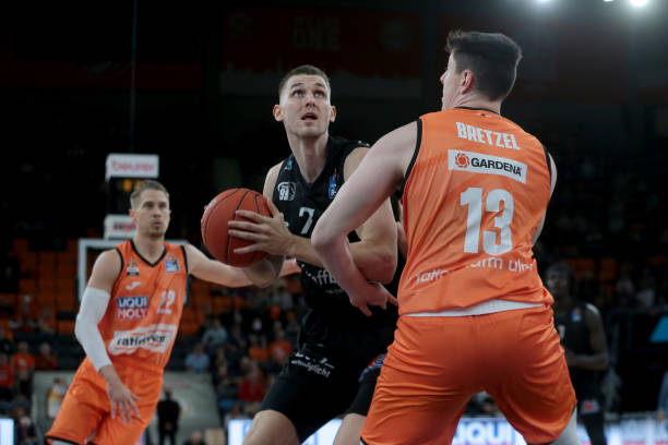 后的回追速 后的回追速